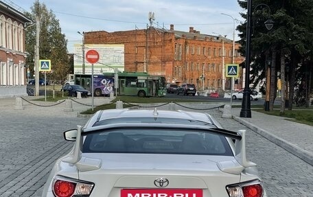 Toyota GT86 I, 2012 год, 2 400 000 рублей, 4 фотография