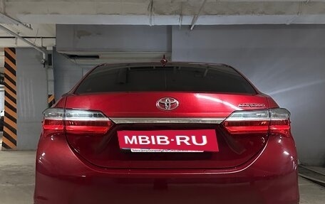 Toyota Corolla, 2018 год, 2 000 000 рублей, 4 фотография