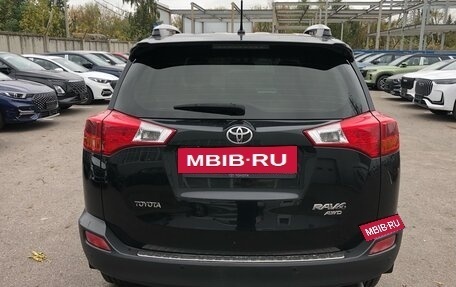 Toyota RAV4, 2015 год, 2 149 000 рублей, 4 фотография