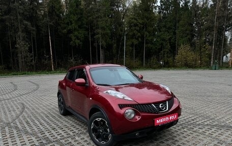 Nissan Juke II, 2011 год, 990 000 рублей, 1 фотография