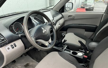 Mitsubishi L200 IV рестайлинг, 2012 год, 1 099 000 рублей, 17 фотография