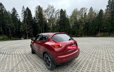 Nissan Juke II, 2011 год, 990 000 рублей, 5 фотография