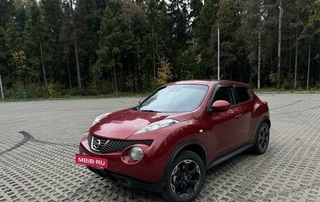 Nissan Juke II, 2011 год, 990 000 рублей, 3 фотография