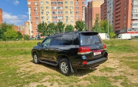 Toyota Land Cruiser 200, 2018 год, 6 800 000 рублей, 8 фотография