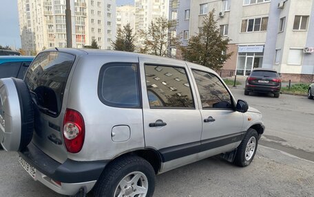 Chevrolet Niva I рестайлинг, 2006 год, 520 000 рублей, 4 фотография