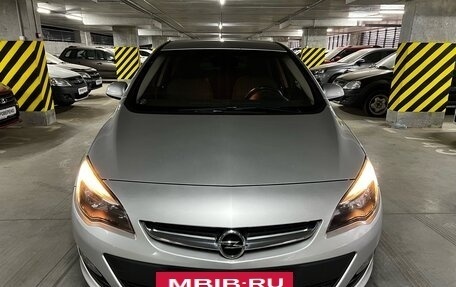 Opel Astra J, 2014 год, 1 049 000 рублей, 2 фотография