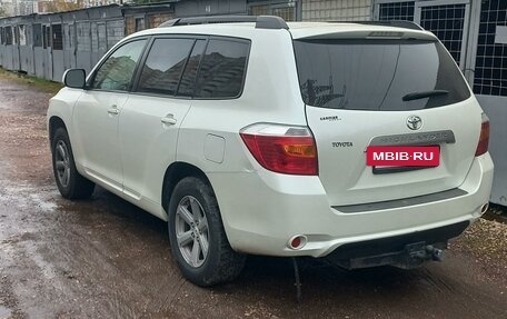 Toyota Highlander III, 2009 год, 1 950 000 рублей, 7 фотография