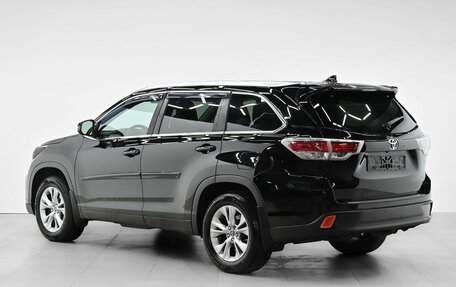 Toyota Highlander III, 2016 год, 3 155 000 рублей, 4 фотография