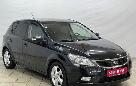 KIA cee'd I рестайлинг, 2011 год, 970 000 рублей, 2 фотография