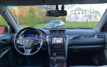 Toyota Camry, 2015 год, 1 730 000 рублей, 8 фотография