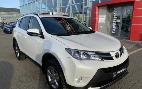 Toyota RAV4, 2015 год, 2 695 600 рублей, 3 фотография