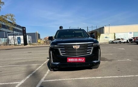 Cadillac Escalade V, 2021 год, 16 000 000 рублей, 17 фотография