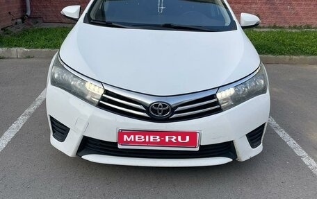 Toyota Corolla, 2014 год, 1 310 000 рублей, 5 фотография