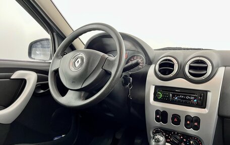 Renault Logan I, 2013 год, 650 000 рублей, 15 фотография