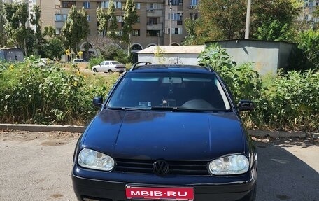 Volkswagen Golf IV, 2003 год, 750 000 рублей, 1 фотография