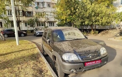 Chevrolet Niva I рестайлинг, 2017 год, 850 000 рублей, 1 фотография