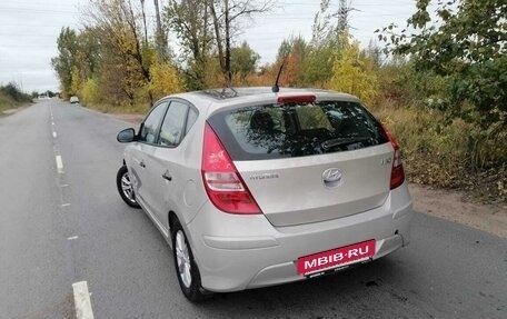 Hyundai i30 I, 2010 год, 750 000 рублей, 4 фотография