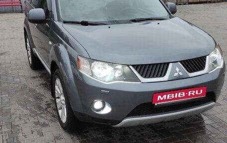 Mitsubishi Outlander III рестайлинг 3, 2008 год, 1 150 000 рублей, 7 фотография