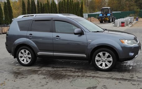 Mitsubishi Outlander III рестайлинг 3, 2008 год, 1 150 000 рублей, 10 фотография