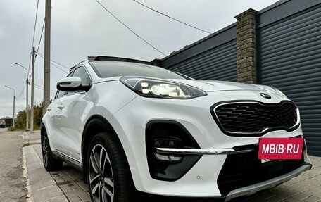 KIA Sportage IV рестайлинг, 2018 год, 2 800 000 рублей, 32 фотография