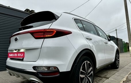 KIA Sportage IV рестайлинг, 2018 год, 2 800 000 рублей, 31 фотография