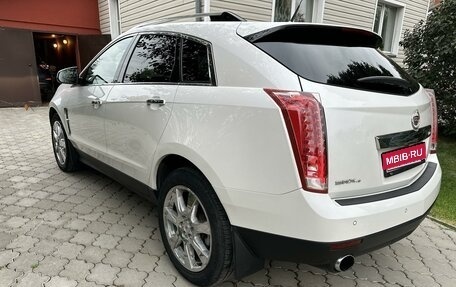 Cadillac SRX II рестайлинг, 2010 год, 1 450 000 рублей, 1 фотография