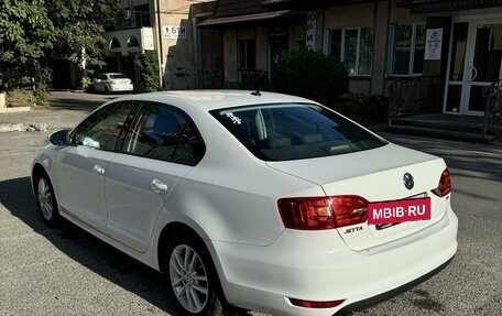 Volkswagen Jetta VI, 2012 год, 1 240 000 рублей, 6 фотография