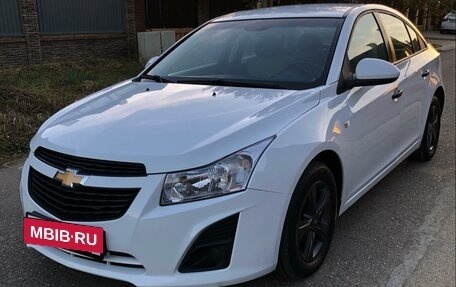 Chevrolet Cruze II, 2012 год, 1 065 000 рублей, 3 фотография