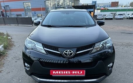 Toyota RAV4, 2013 год, 1 860 000 рублей, 2 фотография