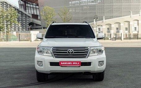 Toyota Land Cruiser 200, 2014 год, 4 430 000 рублей, 3 фотография