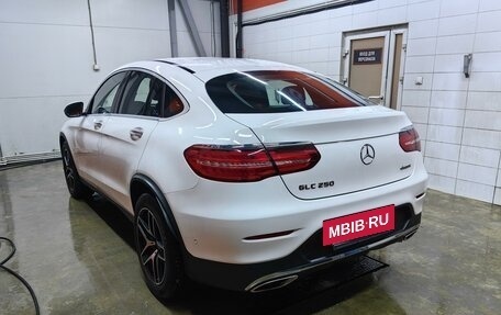 Mercedes-Benz GLC, 2018 год, 4 300 000 рублей, 11 фотография