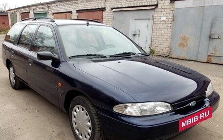 Ford Mondeo I, 1995 год, 300 000 рублей, 2 фотография