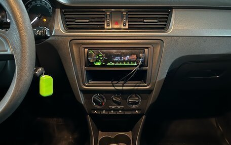 Skoda Rapid I, 2018 год, 1 199 000 рублей, 6 фотография