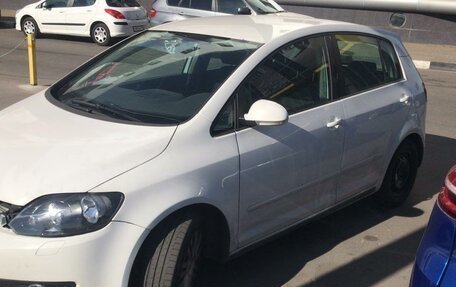 Volkswagen Golf Plus II, 2013 год, 850 000 рублей, 2 фотография