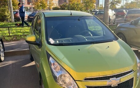 Chevrolet Spark III, 2012 год, 655 000 рублей, 3 фотография