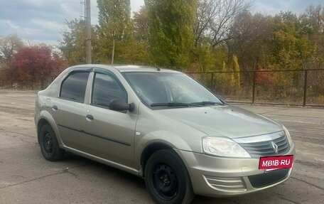 Renault Logan I, 2012 год, 560 000 рублей, 3 фотография