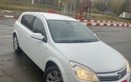 Opel Astra H, 2007 год, 650 000 рублей, 2 фотография