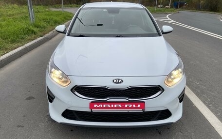 KIA cee'd III, 2018 год, 1 650 000 рублей, 2 фотография