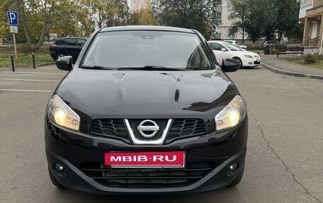 Nissan Qashqai, 2011 год, 870 000 рублей, 2 фотография