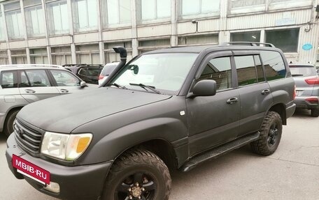 Toyota Land Cruiser 100 рестайлинг 2, 1999 год, 1 500 000 рублей, 3 фотография