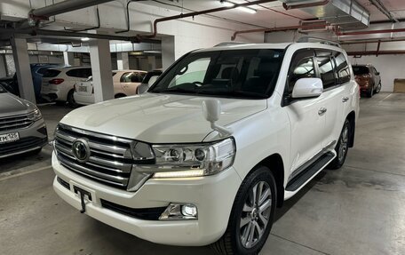 Toyota Land Cruiser 200, 2018 год, 10 300 000 рублей, 17 фотография