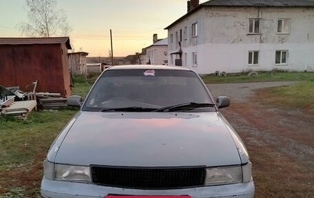 Toyota Corona VIII (T170), 1989 год, 160 000 рублей, 10 фотография