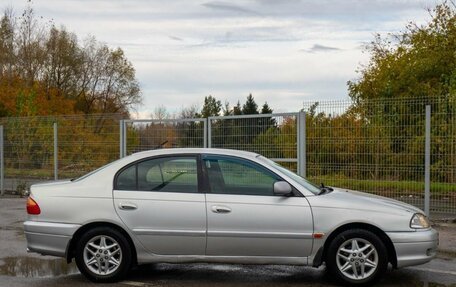 Toyota Avensis III рестайлинг, 2002 год, 550 000 рублей, 6 фотография