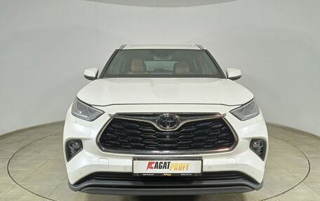 Toyota Highlander, 2021 год, 5 799 000 рублей, 2 фотография