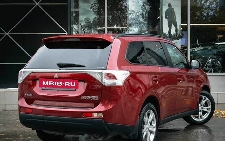 Mitsubishi Outlander III рестайлинг 3, 2013 год, 2 080 000 рублей, 5 фотография