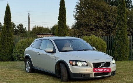 Volvo C30 I рестайлинг, 2007 год, 970 000 рублей, 3 фотография