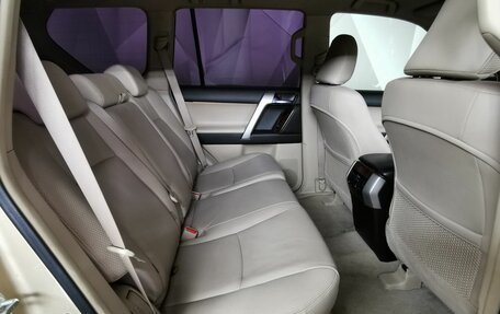 Toyota Land Cruiser Prado 150 рестайлинг 2, 2012 год, 2 998 000 рублей, 13 фотография