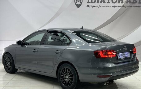 Volkswagen Jetta VI, 2011 год, 990 000 рублей, 7 фотография