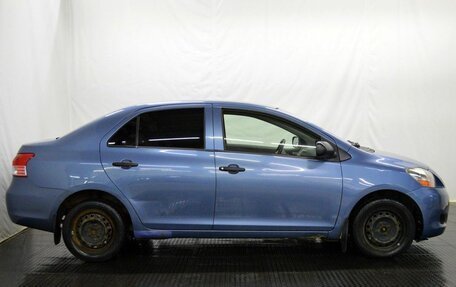 Toyota Yaris III рестайлинг, 2007 год, 499 000 рублей, 4 фотография