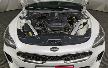 KIA Stinger I, 2018 год, 2 555 000 рублей, 19 фотография